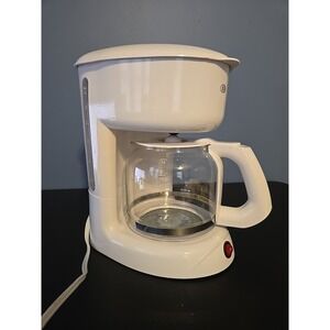 Durabrand 12 Cup Coffee Maker White